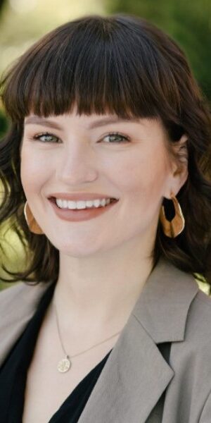 Alex Dooley headshot